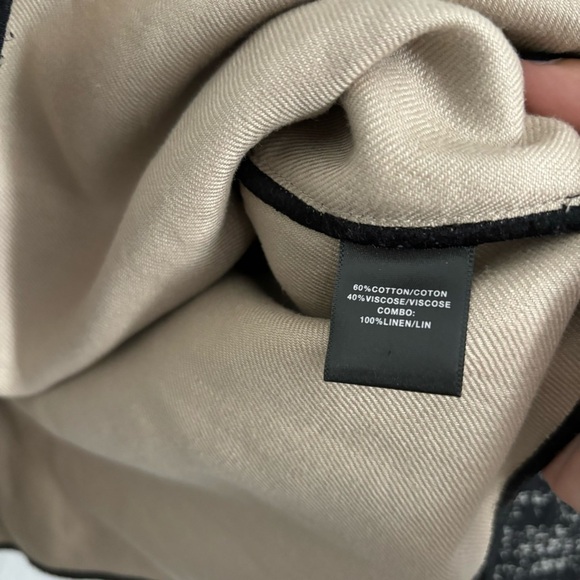 Lafayette 148 New York Women's Size 6 Black Printed Blazer Jacket - Picture 3 of 6